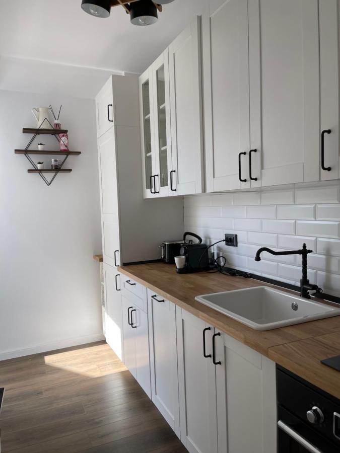 Upon Boutique Apartment ซินายา ภายนอก รูปภาพ